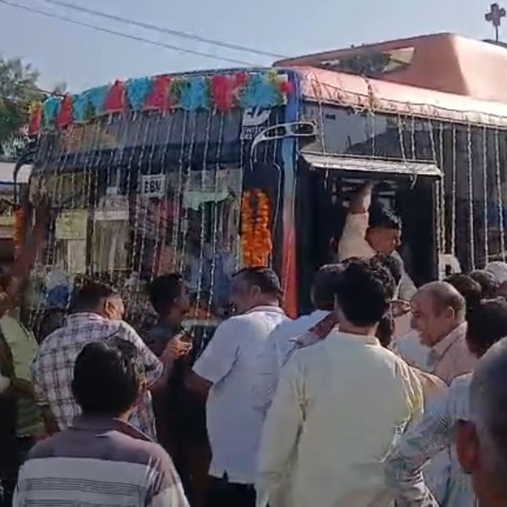 बागपत को मिली डीटीसी बस सेवा:सांसद की मांग पर कश्मीरी गेट से बागपत तक तीन बसों का संचालन