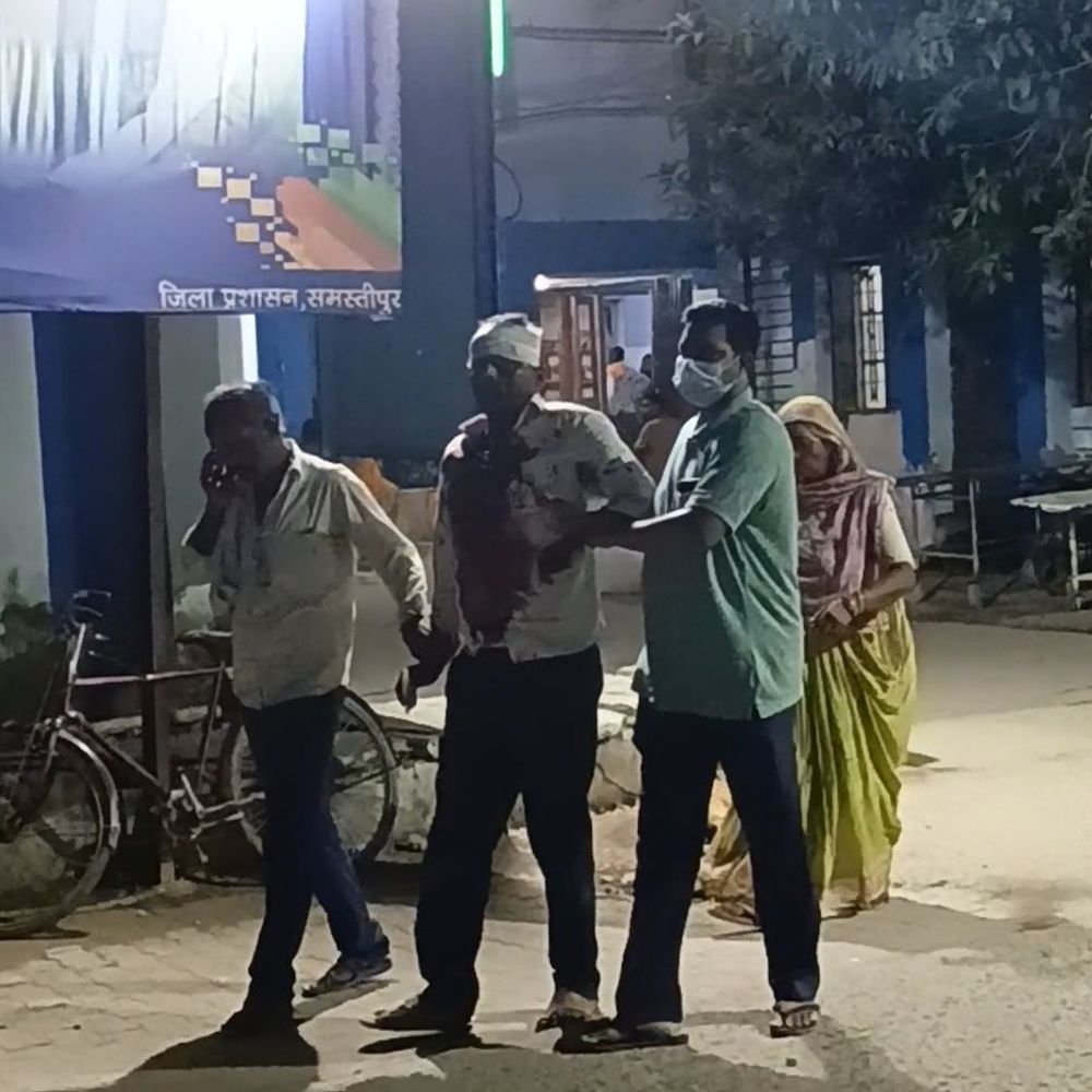 समस्तीपुर में ग्रामीण होम्योपैथिक डॉक्टर पर रॉड से प्रहार:केस नहीं उठाने पर चचेरे भाई, परिवार के लोगों ने मिलकर किया हमला