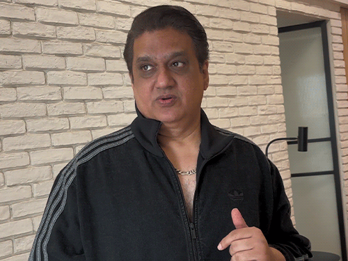 डब्बू मलिक बोले 'अमाल नेपो किड नहीं है':बिग बॉस में तान्या और बेटे की केमिस्ट्री पर कहा- सैयारा के बाद इनकी लव स्टोरी हिट