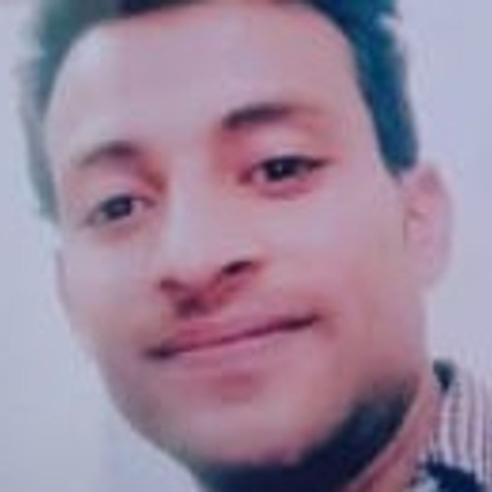 कार की टक्कर से ऑटो चालक की मौत:हरदोई में हुआ सड़क हादसा, ढाई घंटे चला परिजनों का प्रदर्शन