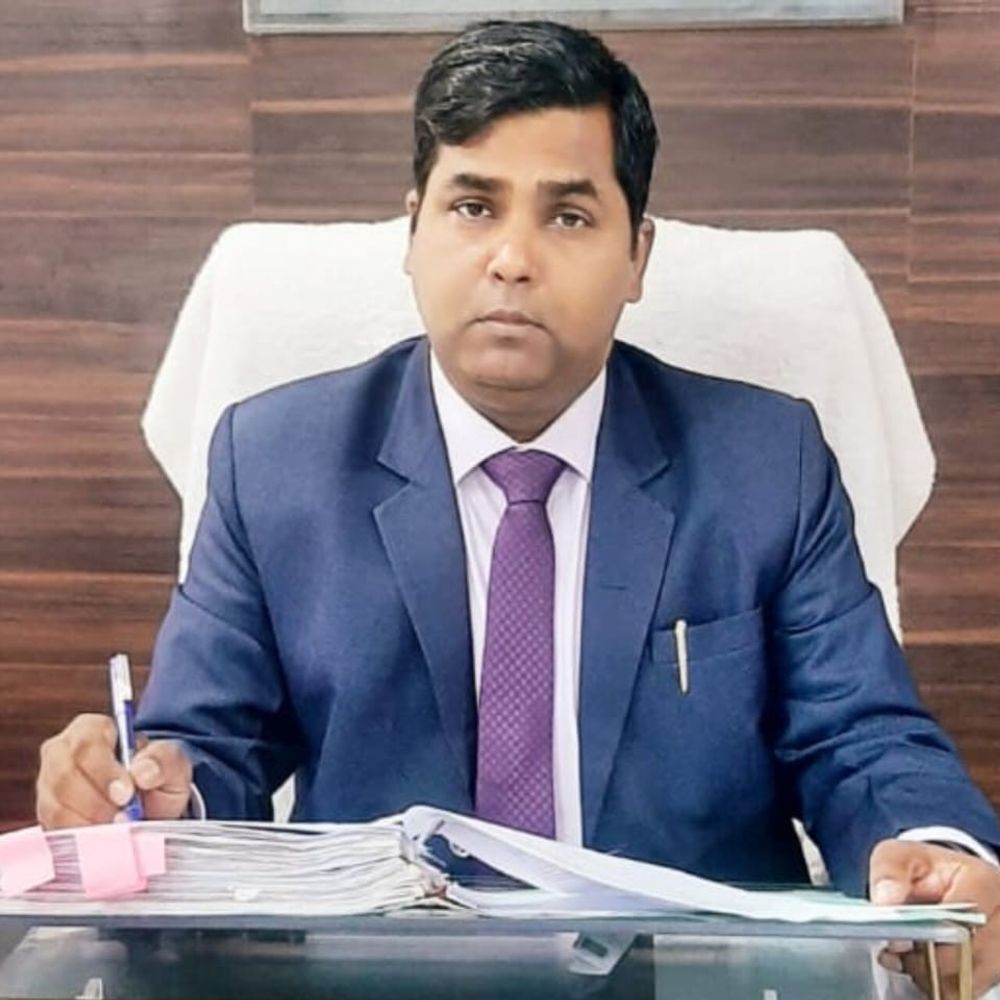 फर्जी बीएड डिग्री से नौकरी पाने वाली शिक्षिका बर्खास्त:अम्बेडकरनगर में सहायक अध्यापिका ने बलिया कॉलेज ली थी नियुक्ति