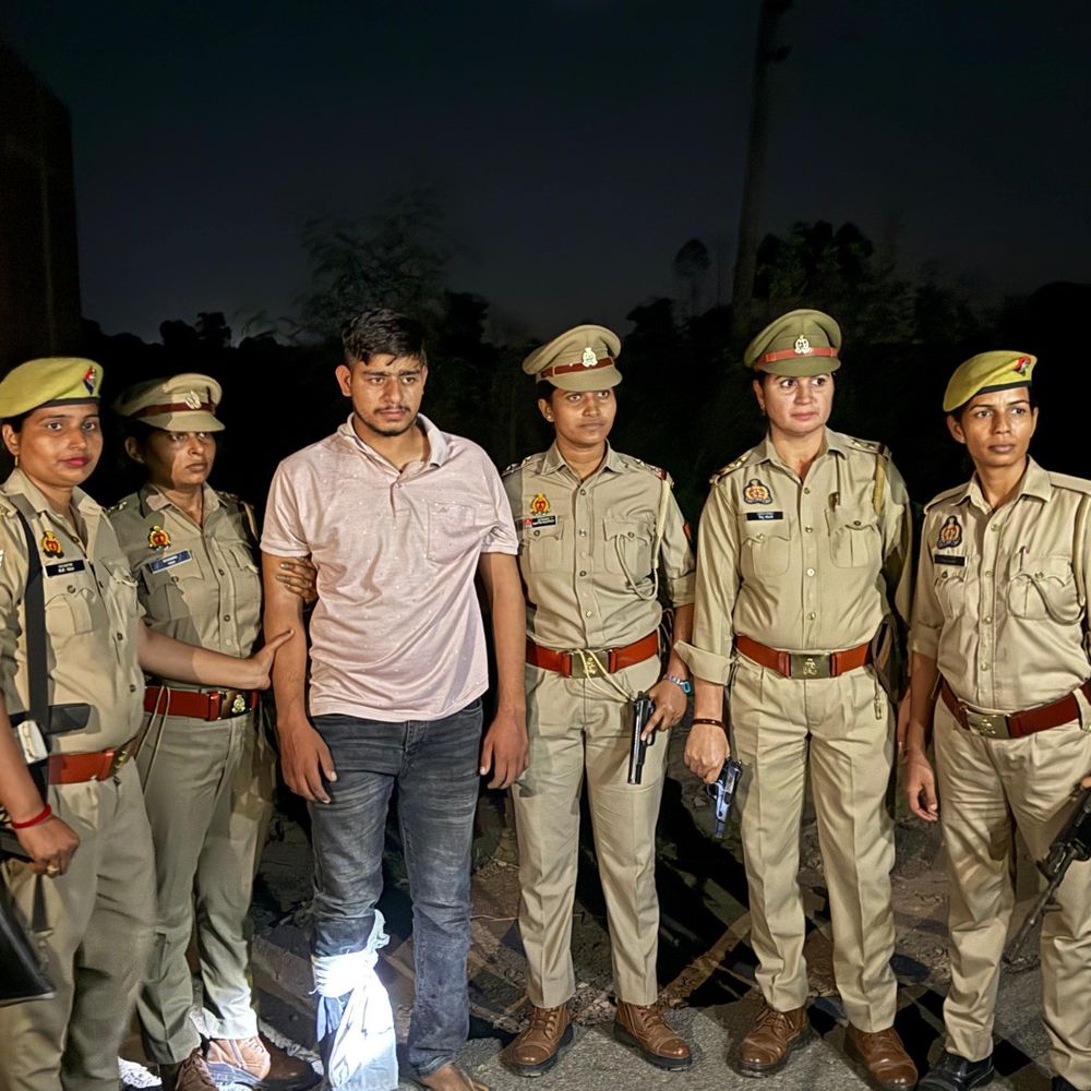 बागपत में महिला पुलिस टीम की पहली मुठभेड़:नाबालिग बहन पर फायरिंग करने वाला आरोपी गिरफ्तार, पैर में गोली लगने से घायल