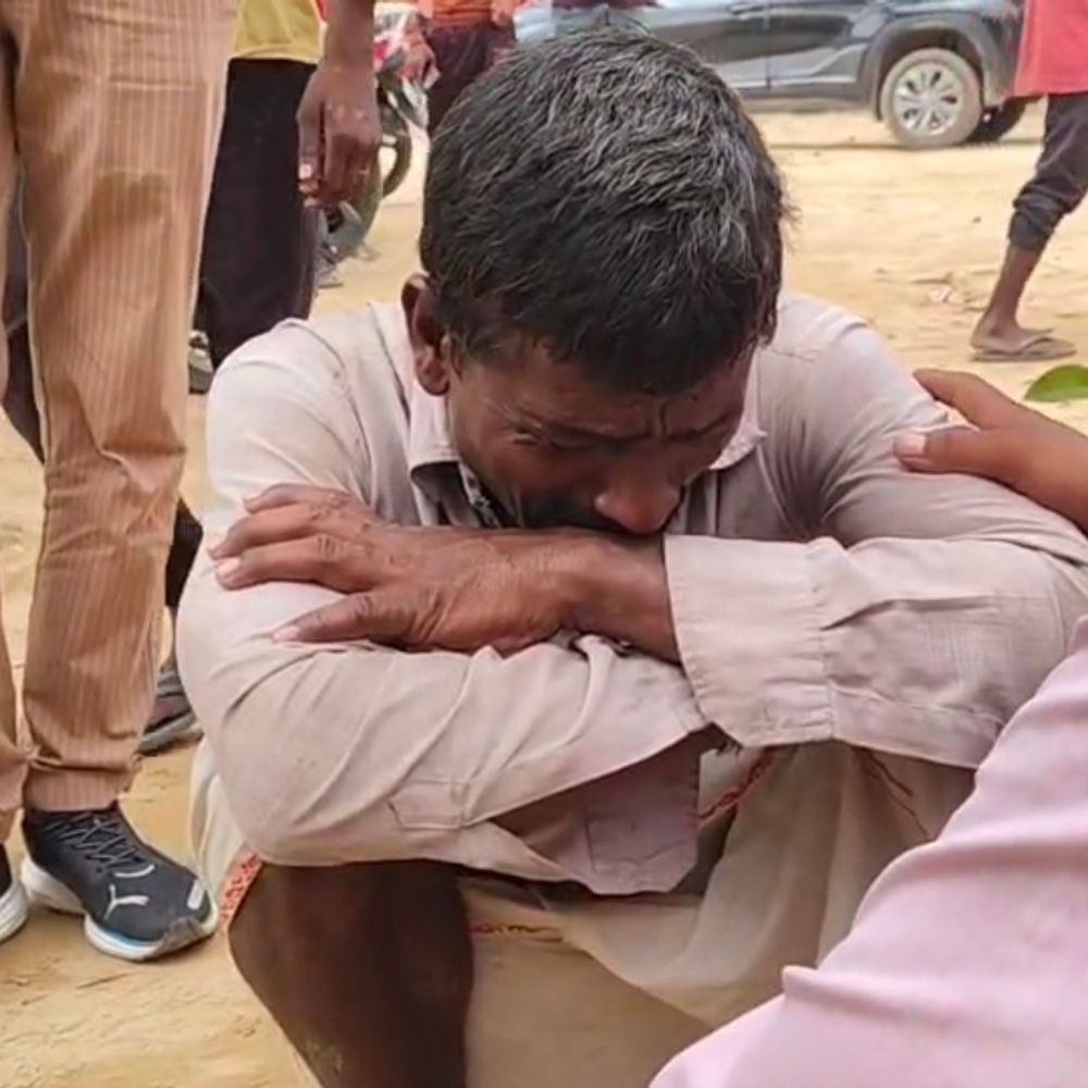 बाराबंकी में तालाब में डूबा किशोर:भैंस चराने गए 14 साल के बच्चे की नहाते समय मौत, पैर फिसलने से गहरे पानी में गया