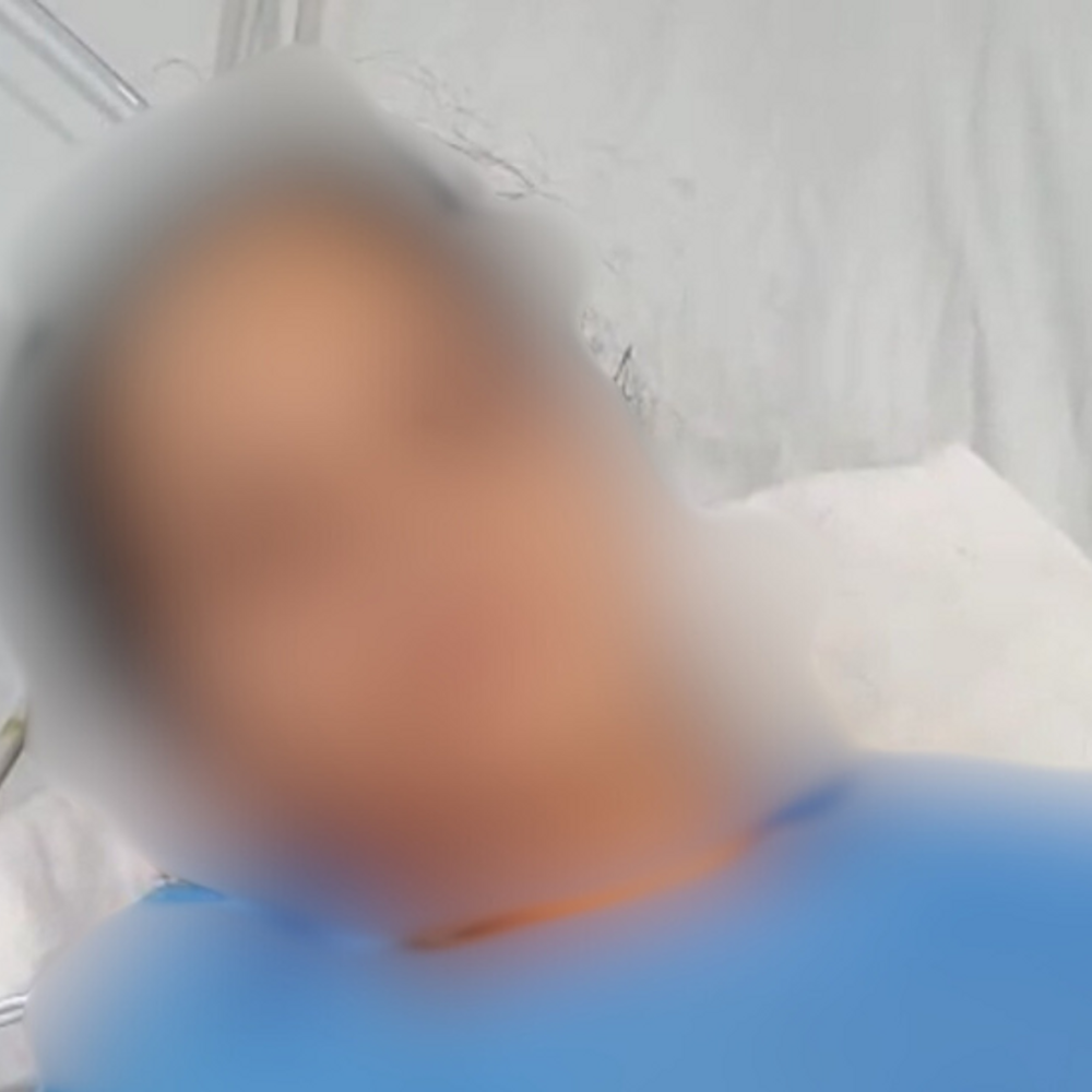 मऊ की महिला की इलाज के दौरान मौत:खांसी की दवा समझकर युवती ने पीया था कीटनाशक, परिवार में कोहराम