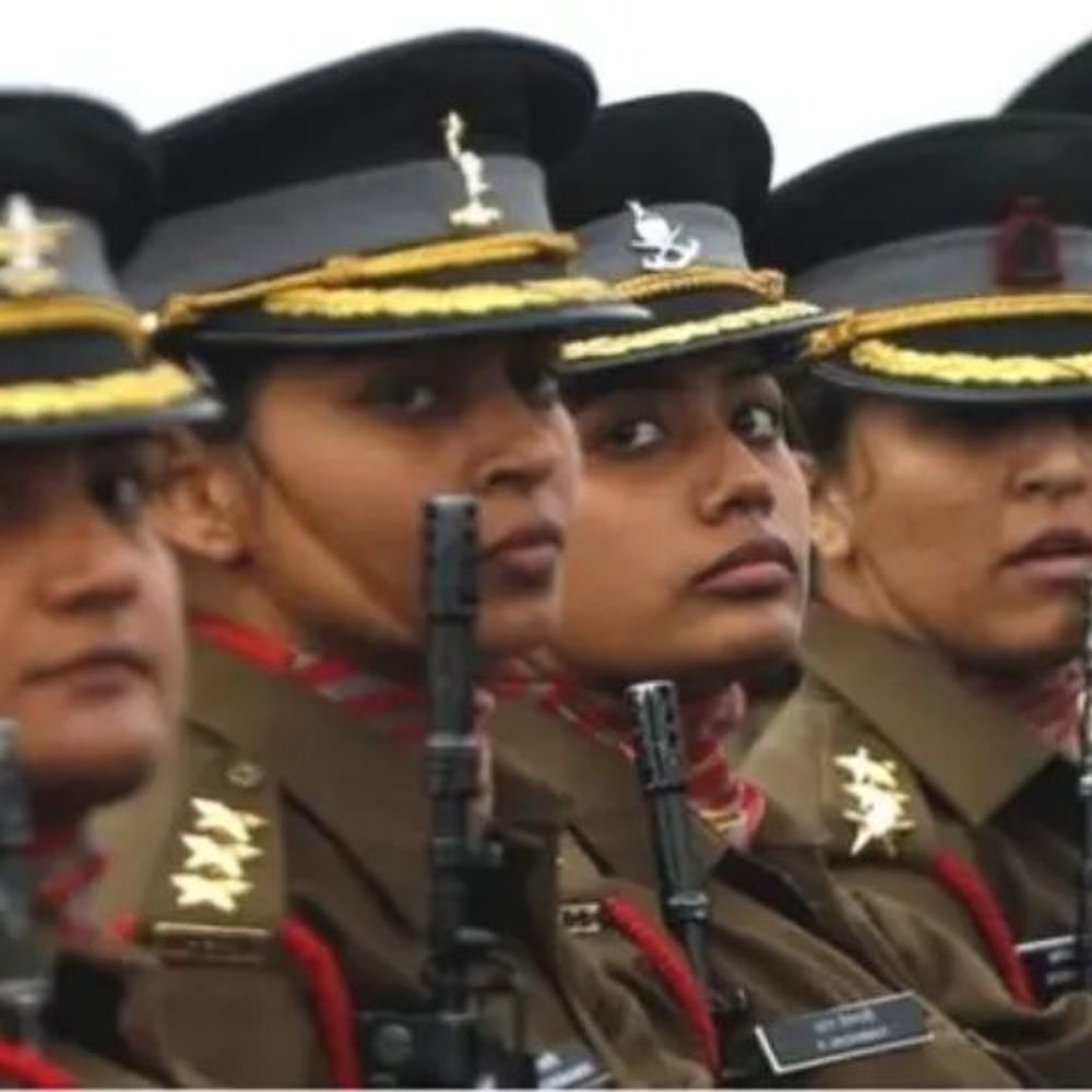 सेना में परमानेंट कमीशन का मामला:13 महिला महिला अफसरों का आरोप- स्थायी कमीशन में भेदभाव, SC के आदशों के पालन भी नहीं