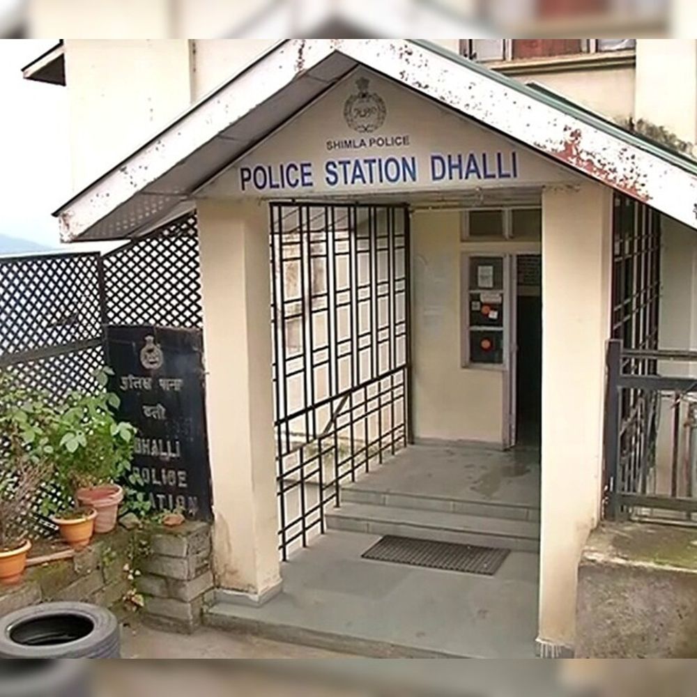 शिमला में लाखों की चोरी, नेपाली दंपती पर शक:  90 हजार और सोने के जेवर गायब, जागरण में गया था परिवार – Shimla News