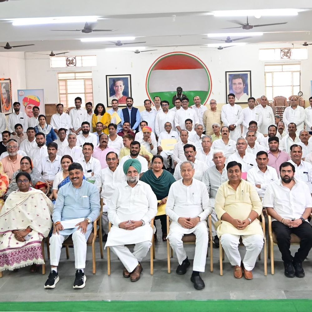 नए कांग्रेस जिलाध्यक्ष तय करने 30 ऑब्जर्वर्स को जिले आवंटित:बाहरी नेताओं को जिम्मेदारी; जानें, आपके जिले का पर्यवेक्षक कौन