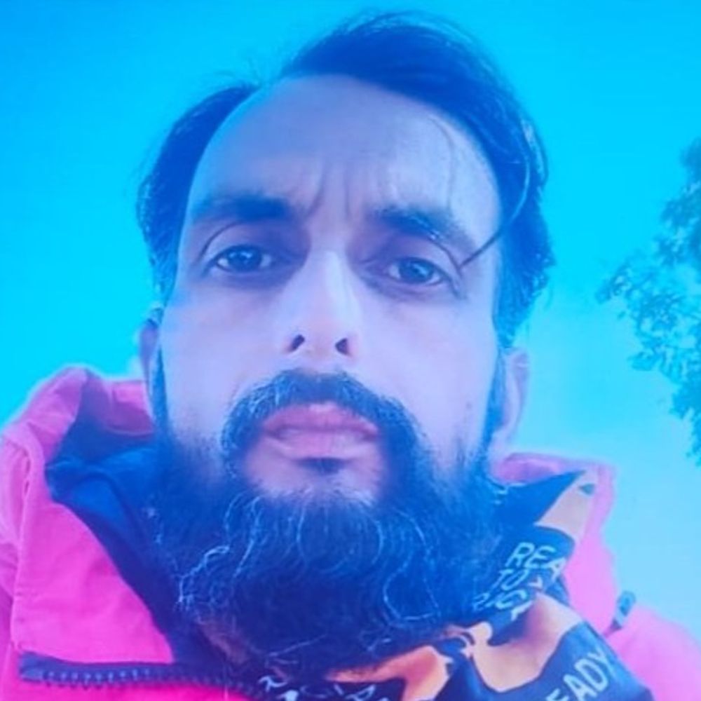 पत्नी को बचाने में पति की मौत:चलती ट्रेन से गिरी बीवी, पति बचाने कूदा, हुई मौत, महिला जोधपुर रेफर
