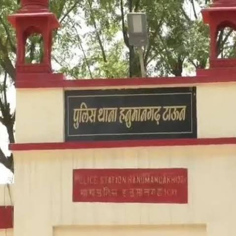 हनुमानगढ़ में सूने मकान से जेवरात-नकदी चोरी:रात में ताले तोड़कर घुसे चोर, परिवार दवाई लेने जयपुर गया था