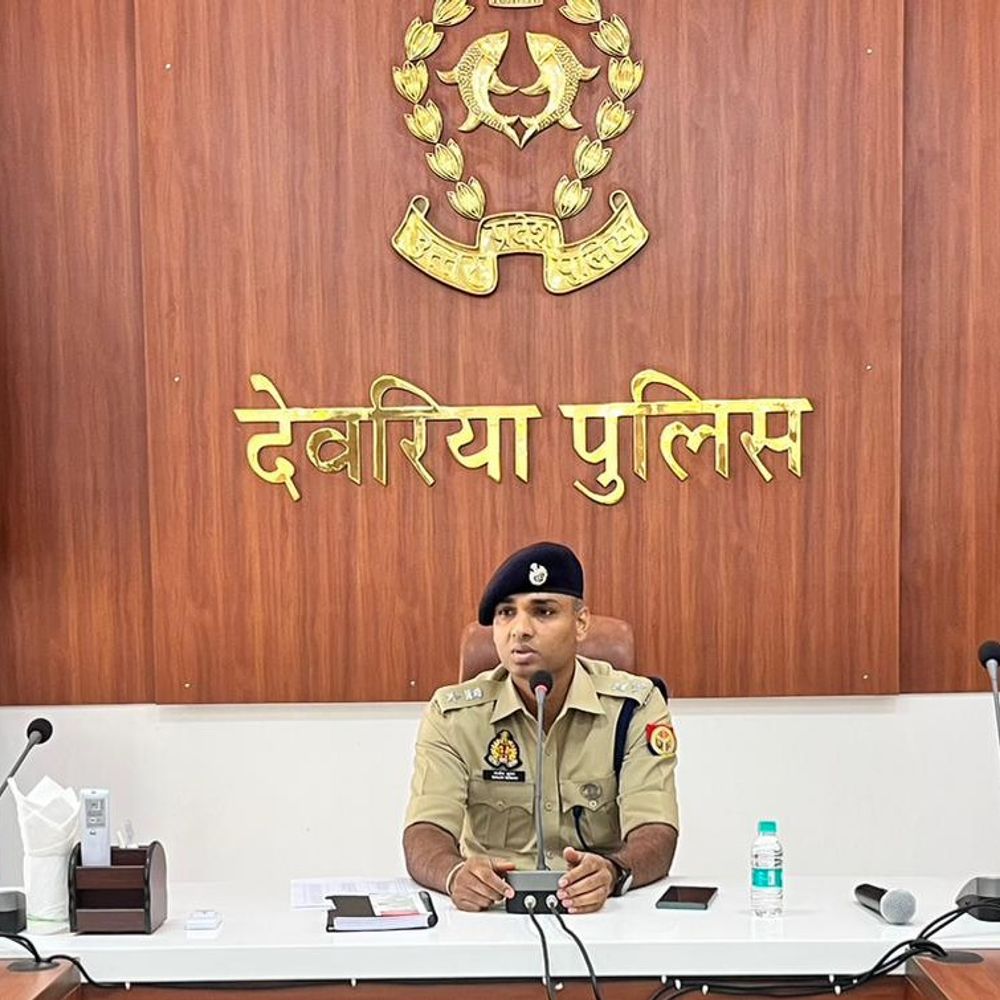 देवरिया में पुलिस विभाग में बड़ा फेरबदल:अपराध और तस्करी रोकने के लिए 56 पुलिसकर्मियों की नई तैनाती