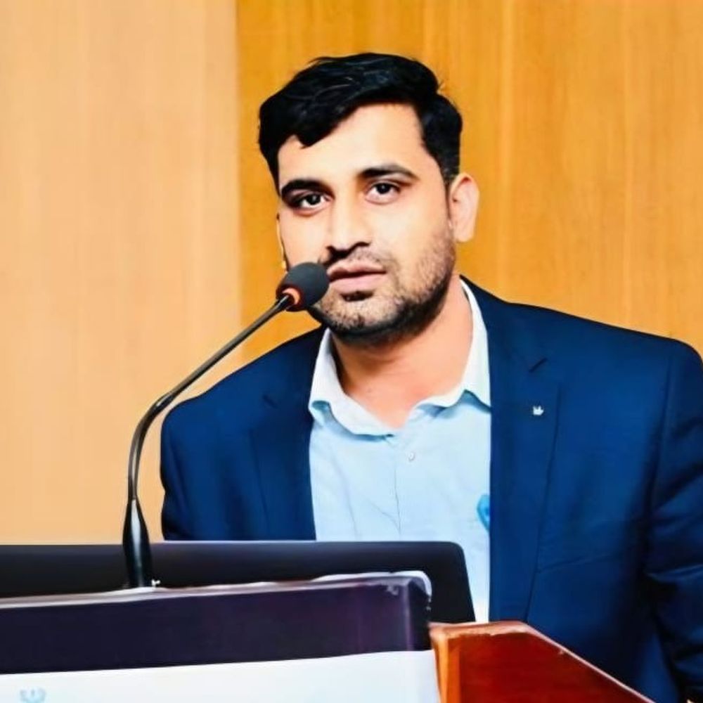 फेफड़ों की बीमारियों का बड़ा कारण है मोटापा:डॉ. जयपाल बोले- थकान और सांस फूलने की परेशानी होने लगती, स्वस्थ वजन बचाव के लिए जरूरी