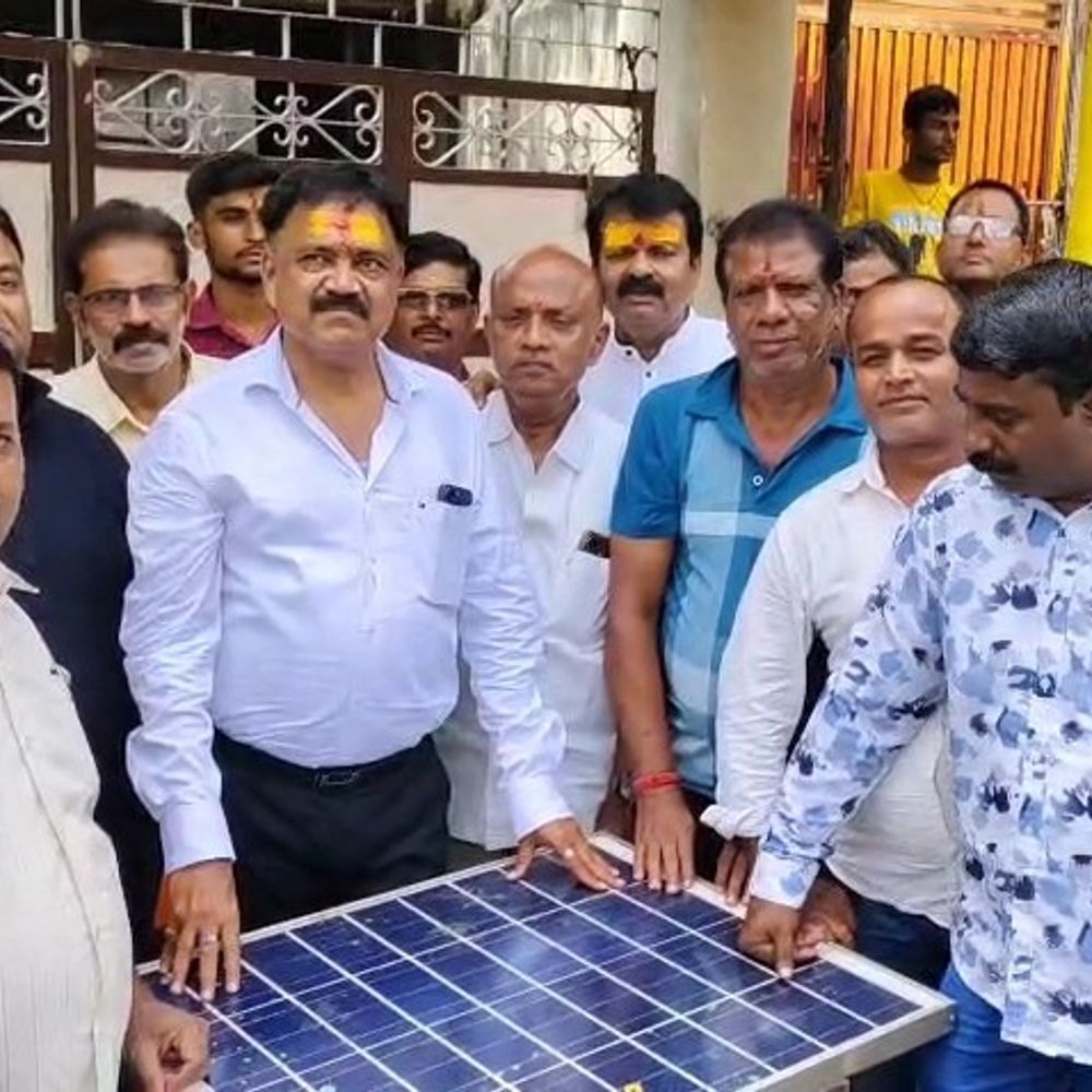 मंत्री सुदीव्य सोनू ने दुर्गा पूजा पंडालों का निरीक्षण किया:  सुरक्षा, सफाई और विद्युत व्यवस्था का जायजा लेकर दिए निर्देश – Giridih News