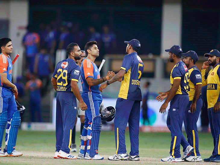 सुपर ओवर में शनाका रिव्यू लेकर आउट होने से बचे:निसांका का कैच अक्षर ने छोड़ा, अंपायर ने डेडबॉल दी; अभिषेक की चौके से फिफ्टी