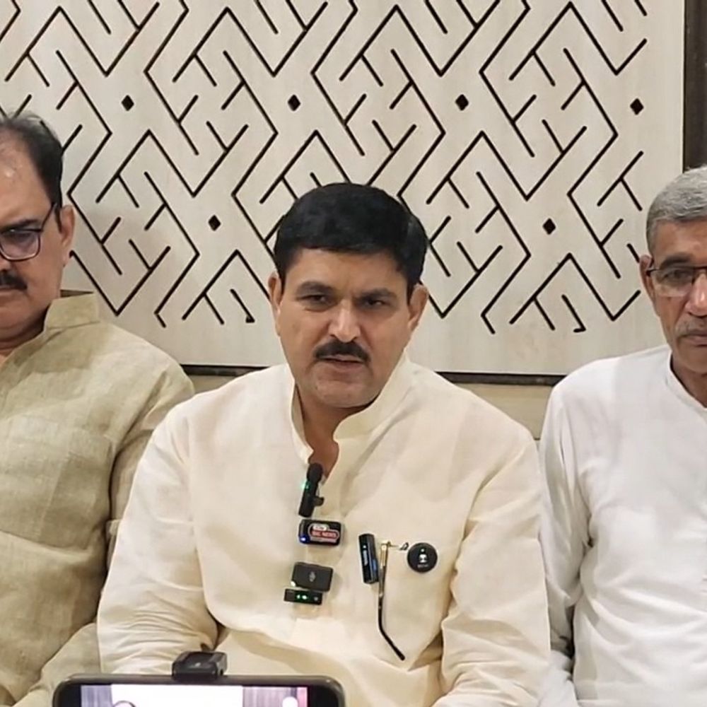 हिसार में कांग्रेस पर बरसे इनेलो नेता उमेद लोहान:  बोले- जेपी की भी हो सकती पुरानी पार्टी में वापसी, ‘रिटायर’ वाले बयान पर पलटवार – Hisar News