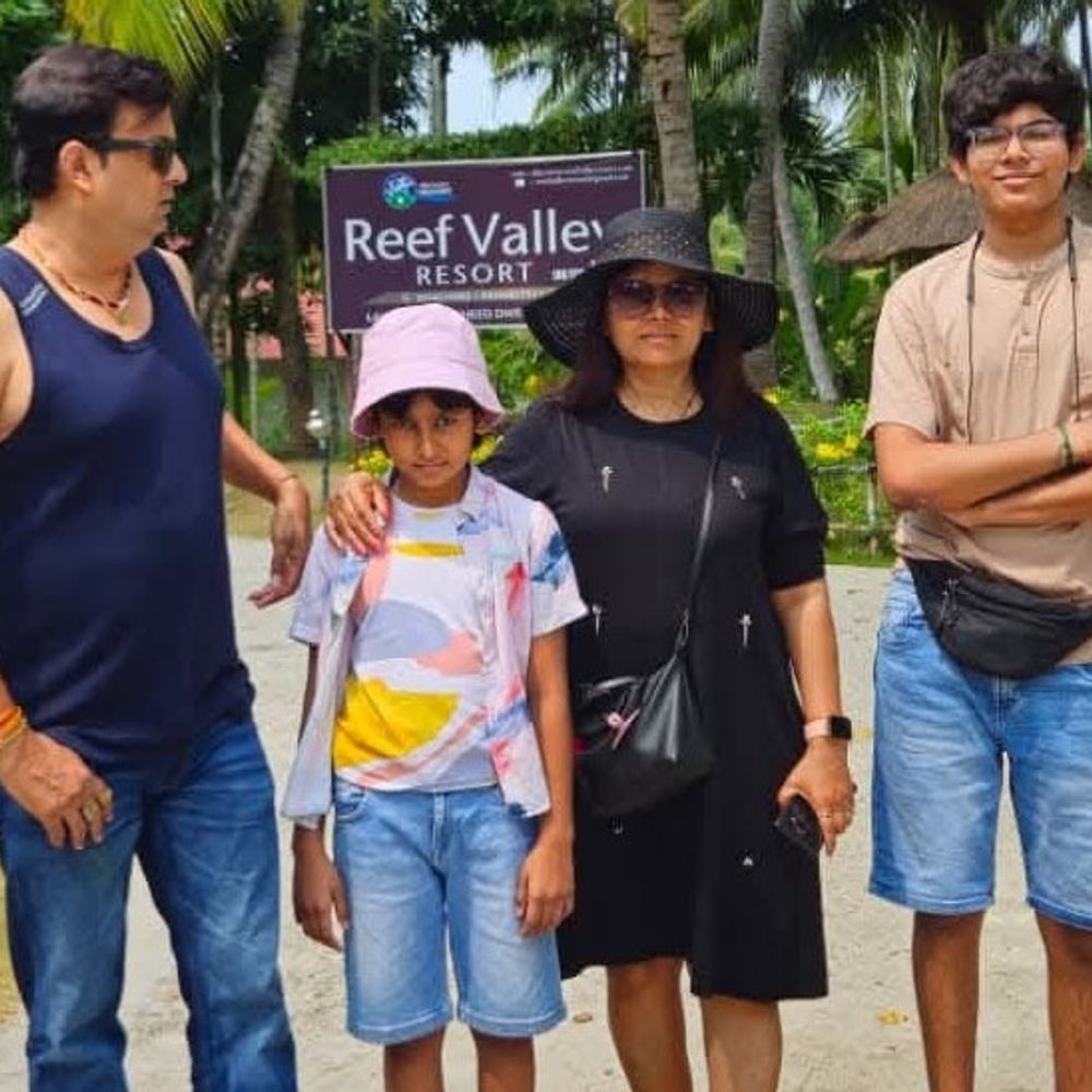 कोटा में फ्लैट में आग,टीवी-एक्टर सहित 2 भाइयों की मौत:शॉर्ट सर्किट के बाद फैले धुएं से दम घुटा; पिता कोचिंग टीचर, मां बॉलीवुड एक्ट्रेस