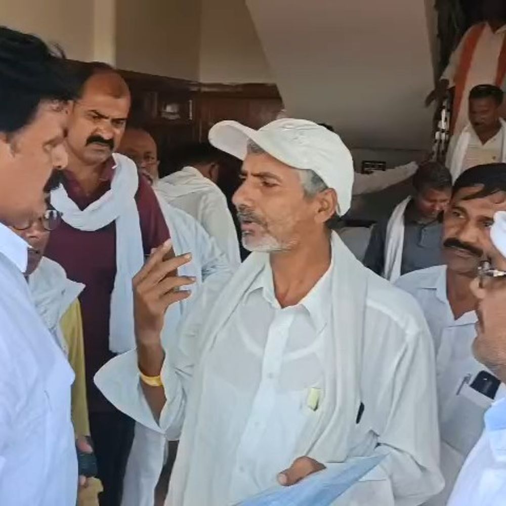 कैमूर में मंत्री जमा खान का ब्रिजकिशोर बिंद पर हमला:बोले- सत्ता में रहते हुए भी बिंद ने जनता की समस्याओं की ओर ध्यान नहीं दिया