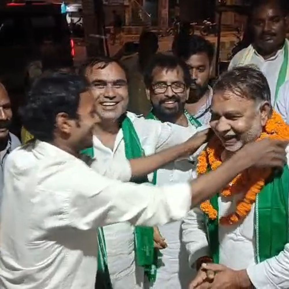 पूर्व मंत्री ब्रजकिशोर बिंद राजद में हुए शामिल:जमा खान को बताया 'जमा जुमला', विकास कार्यों से जुड़े प्रमाण पेश करने की दी चुनौती