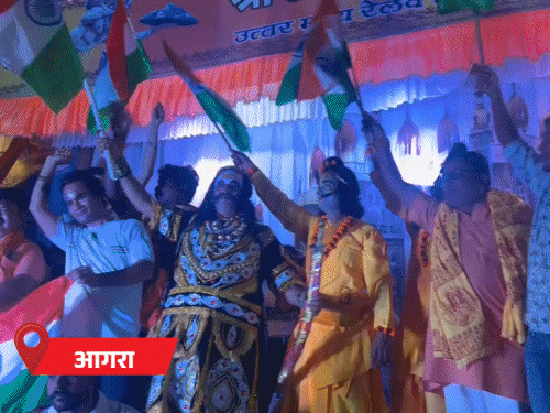 रिंकू को प्रिया सरोज ने VIDEO कॉल पर बधाई दी:पिता बोले- बेटे ने चौका मारा तो तबीयत ठीक हो गई; राम-रावण ने फहराया तिरंगा