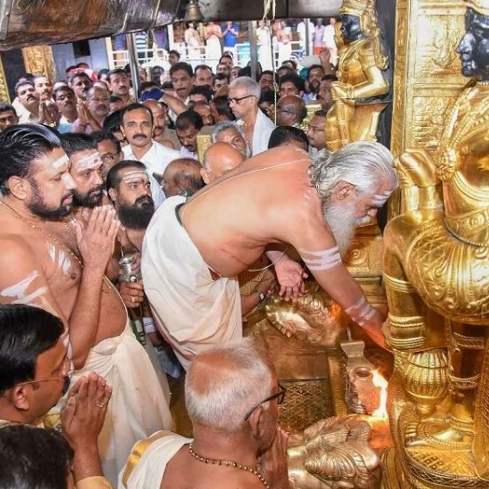 केरल के सबरीमाला मंदिर से चोरी 4 किलो सोना मिला:जिसने चोरी की शिकायत की थी उसी की बहन के घर से बरामद