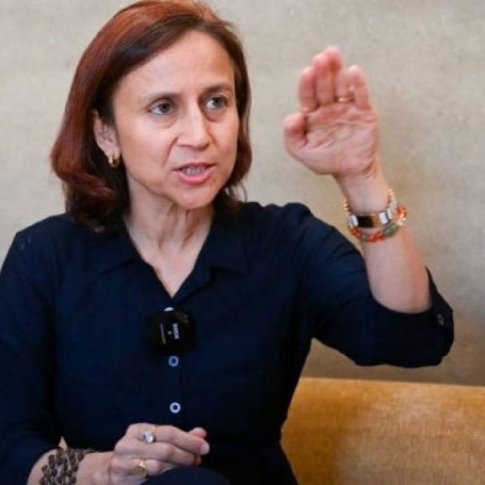 वांगचुक की पत्नी ने मोदी-यूनुस के साथ फोटो पोस्ट की:लिखा-PM उनसे मिल सकते हैं तो सोनम क्यों नहीं; बांग्लादेश में तख्तापलट के आरोप थे