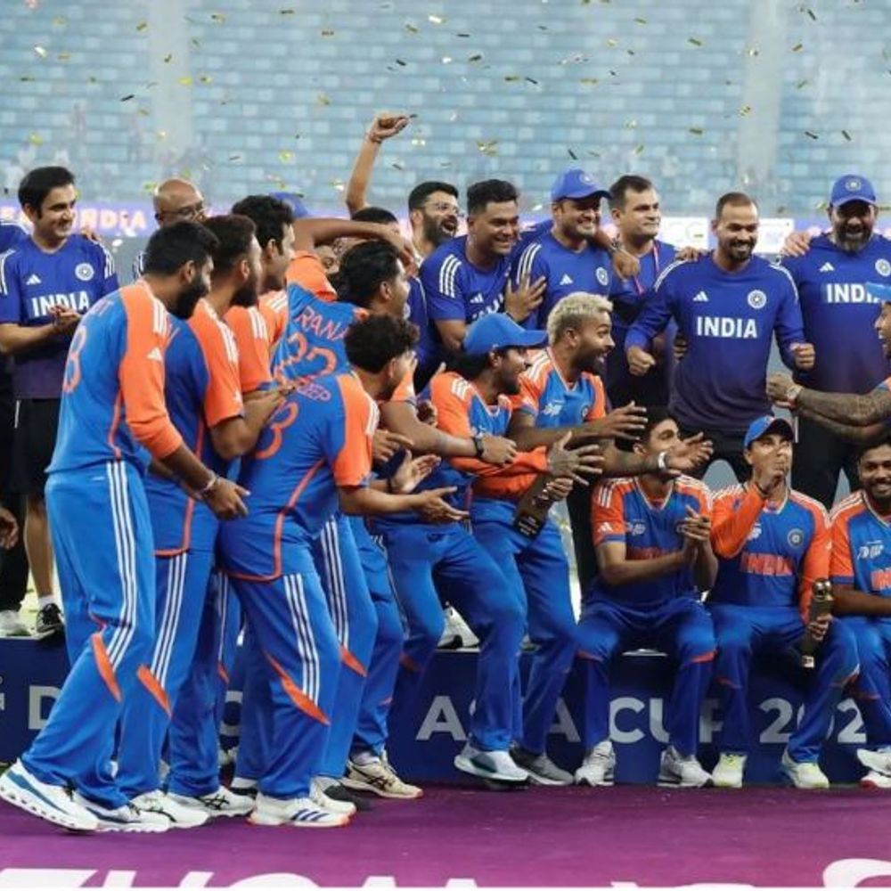 टीम इंडिया को नहीं दी गई एशिया कप ट्रॉफी:पाकिस्तान बोर्ड के चीफ खुद ट्रॉफी देने पर अड़े थे, भारतीय खिलाड़ियों ने किया इनकार
