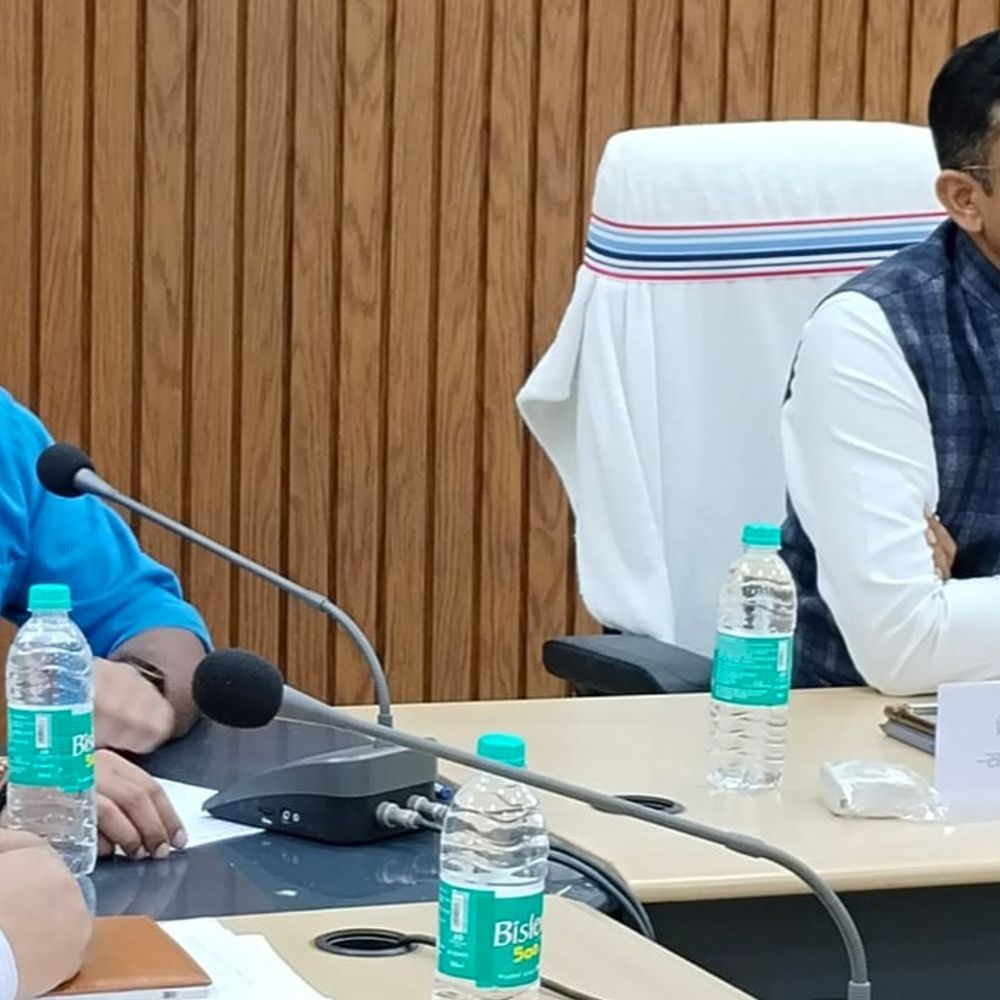 नालंदा में SIR की फाइनल लिस्ट जारी, 56,423 वोटर्स बढ़े:4 थर्ड जेंडर मतदाता हुए कम, जिले में 22 लाख 33 हजार 999 वोटर रजिस्टर्ड