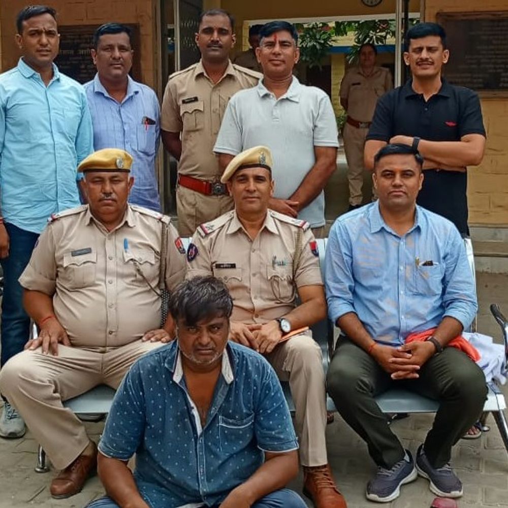 तमिलनाडु से चोरी के लिए आता चोर:हॉस्टल, पब्लिक पैलेस से चुराता मोबाइल, बेचकर ट्रेन से हो जाता फरार, पुलिस ने शातिर नकबजन को पकड़ा