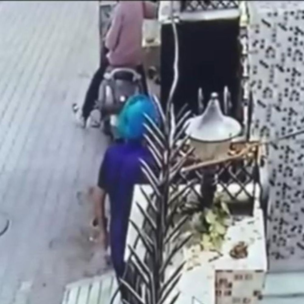 लुधियाना में रिटायर्ड पुलिसकर्मी की स्कूटी चोरी:  चोर आकर स्कूटी पर बैठा, स्टार्ट की और ले गया, मालिक चिल्लाता रहा – Ludhiana News