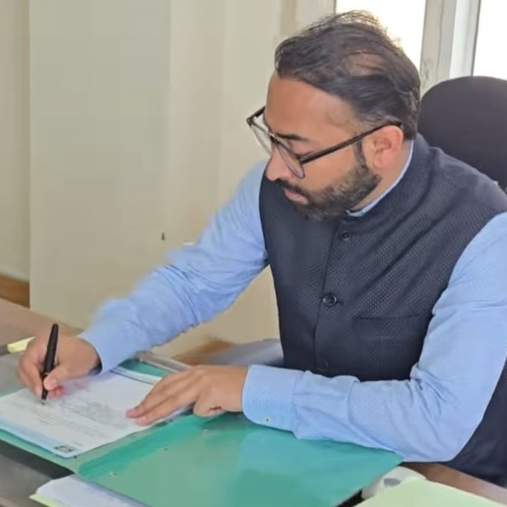 कांगड़ा बैंक बोर्ड निलंबित, ईडी ने शुरू की जांच:  105 साल पुराना है, सवालों के घेरे में हिमाचल का सबसे बड़ा सहकारी बैंक – Dharamshala News