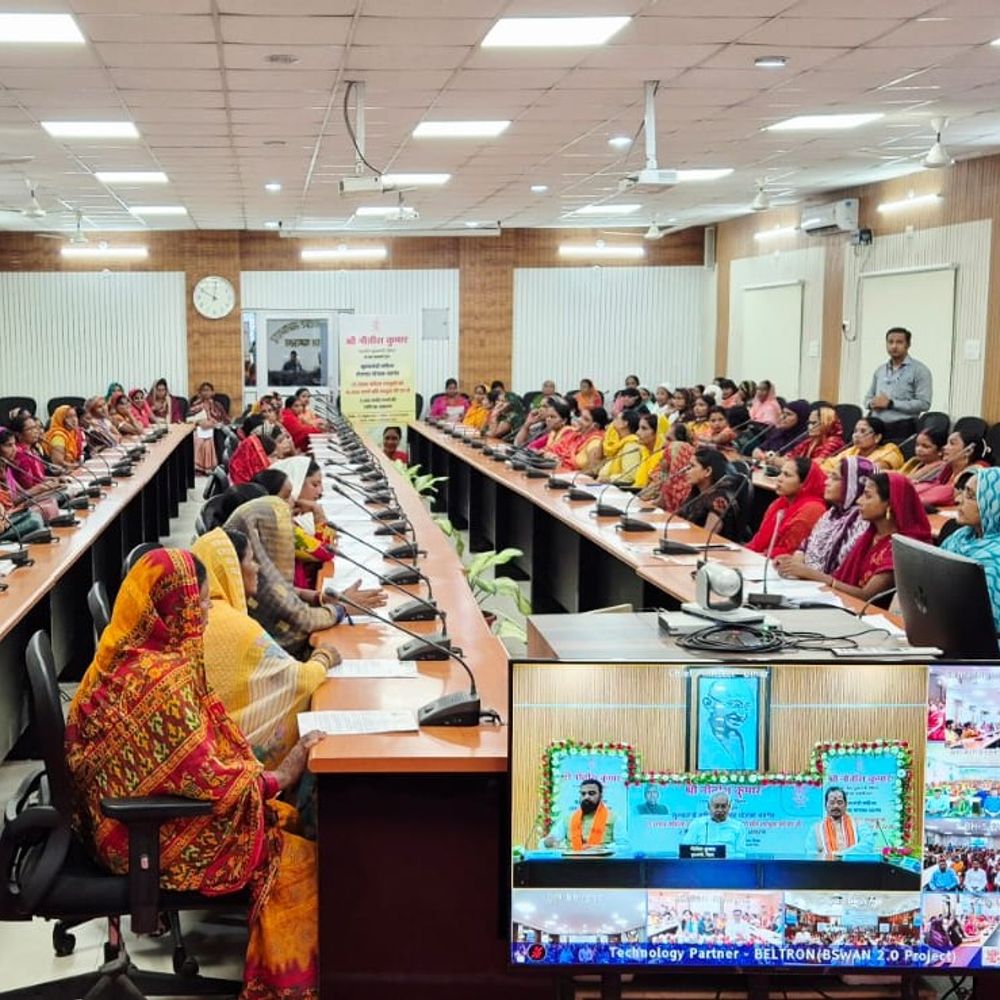 पश्चिम चंपारण की 1.70 लाख महिलाओं को मिले 170 करोड़:मुख्यमंत्री महिला रोजगार योजना से सशक्तिकरण की नई राह