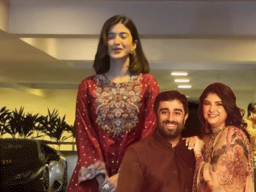 अंशुला कपूर और रोहन ठक्कर की सगाई हुई:ट्रेडिशनल लुक में दिखे अर्जुन, सेरेमनी में सोनम और शनाया भी पहुंचीं