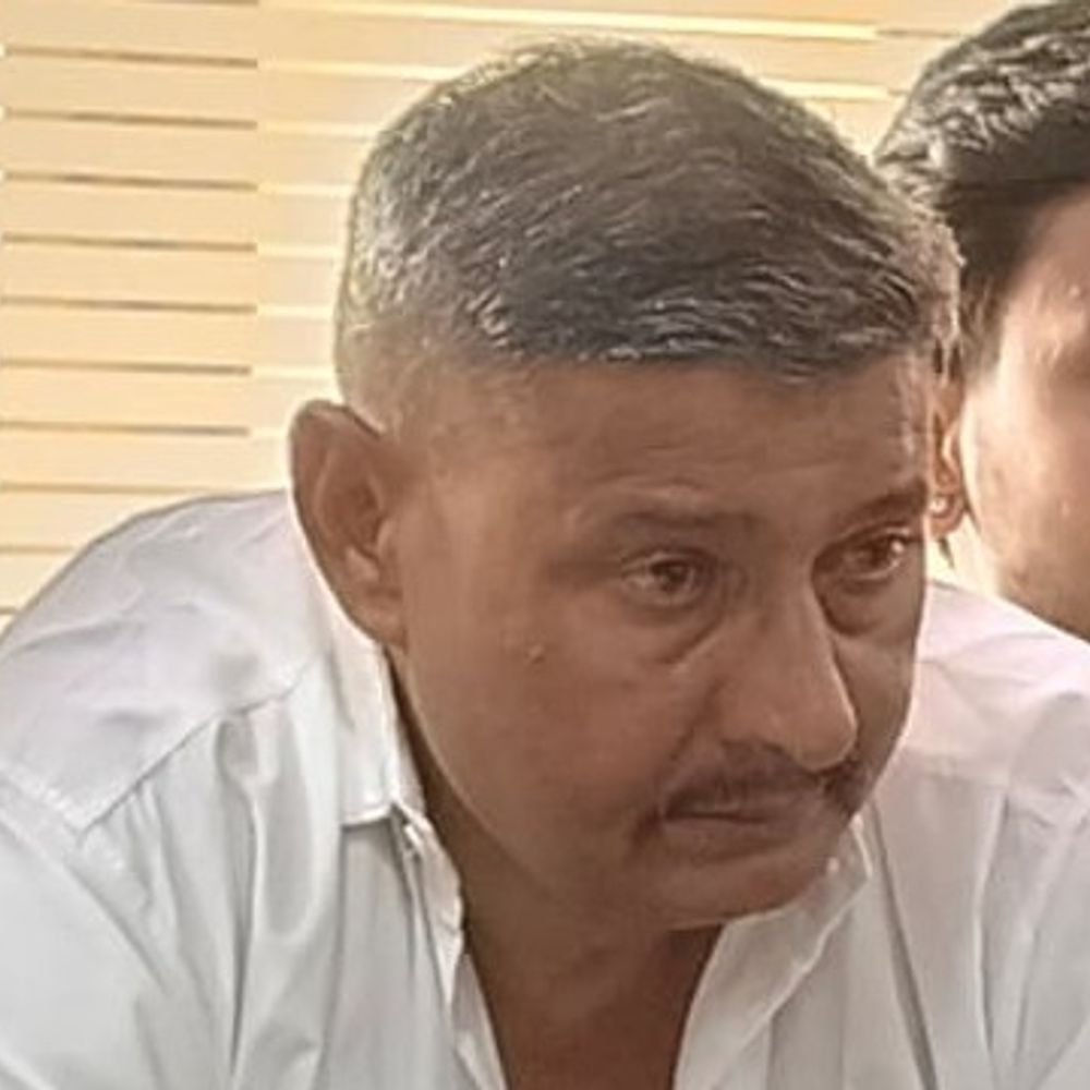 लव मैरिज करने वाले युवक से मांगी रिश्वत:हेड कॉन्स्टेबल बोला- 20 लाख में भी शादी नहीं होती, मैं केवल 20 हजार मांग रहा; ACB ने पकड़ा