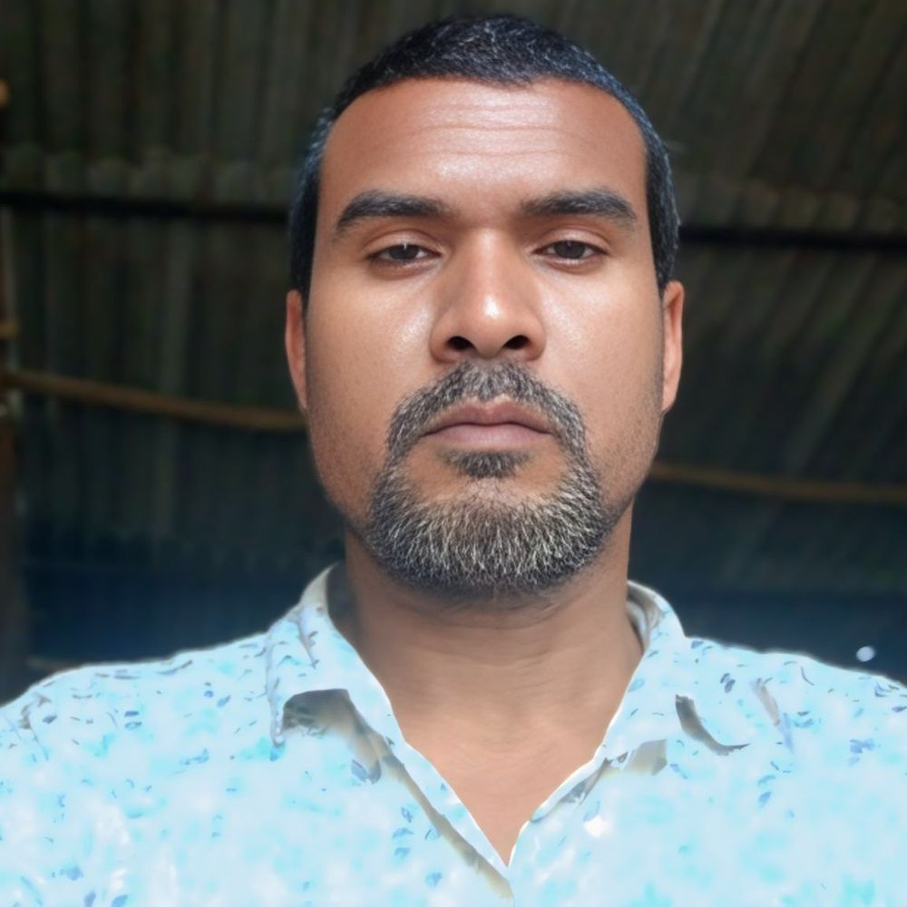 पत्नी संग बेटे का इलाज कराने गए किसान की मौत:बच्चे को दांत दर्द की थी शिकायत; अनियंत्रित होकर पलटा ऑटो, 5 घायल