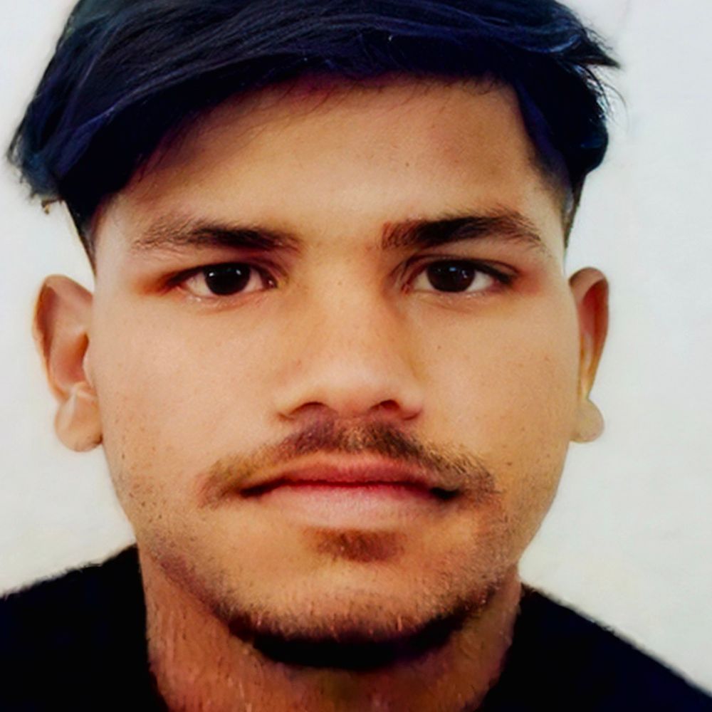 मंदिर की दीवार से टकराई बाइक, एक की मौत:शेखपुरा में गिरिहिंडा मोहल्ले की ओर जा रहा था, गाड़ी से कंट्रोल हटने से दुर्घटना