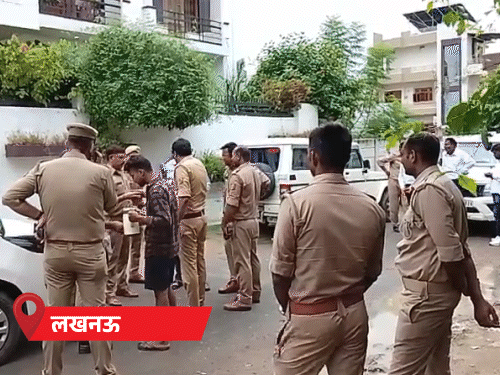 इकरा को लौटाया, बर्क के सामने खड़े हो गए इंस्पेक्टर:माता प्रसाद हाउस अरेस्ट, 5 सांसदों वाले सपा डेलीगेशन को बरेली नहीं जाने दिया