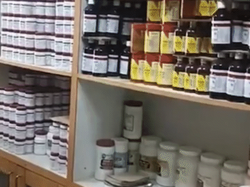 MP में बच्चों की मौत, एक्शन में हिमाचल ड्रग डिपार्टमेंट:जहरीली दवा से 9 की गई जान, नेक्सा डीएस सिरप के प्रोडक्शन पर रोक