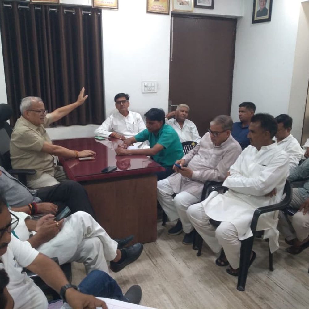 कल बयाना में RLD का किसान मजदूर एकता सम्मेलन:विधायक गर्ग बोले- RLD पार्टी तीसरे मोर्चे के रूप में उभरेगी, सम्मेलन में चौधरी चरण सिंह के विचारों पर होगी चर्चा