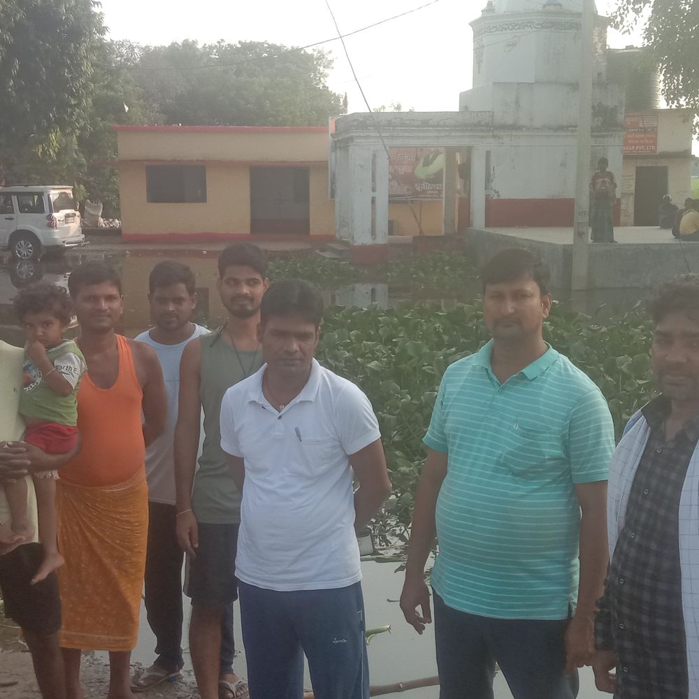 अरवल​​​​​​​ के परासी गांव में जलजमाव:मंदिर और RTPS काउंटर जाने का रास्ता बंद, स्थानीय ग्रामीणों में नाराजगी
