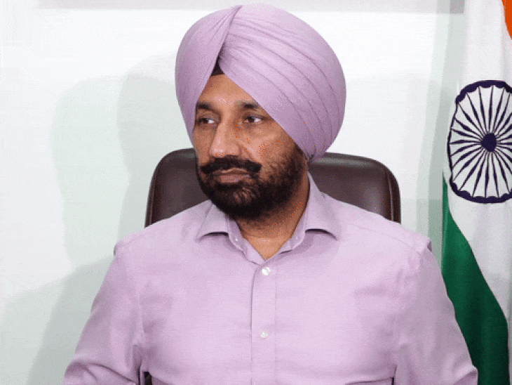 रूस-यूक्रेन जंग में जबरन धकेले जा रहे भारतीय:सांसद सतनाम का विदेश मंत्रालय को पत्र, बोले- पंजाबी युवा फंसे हैं, डंकी रूट से गए थे