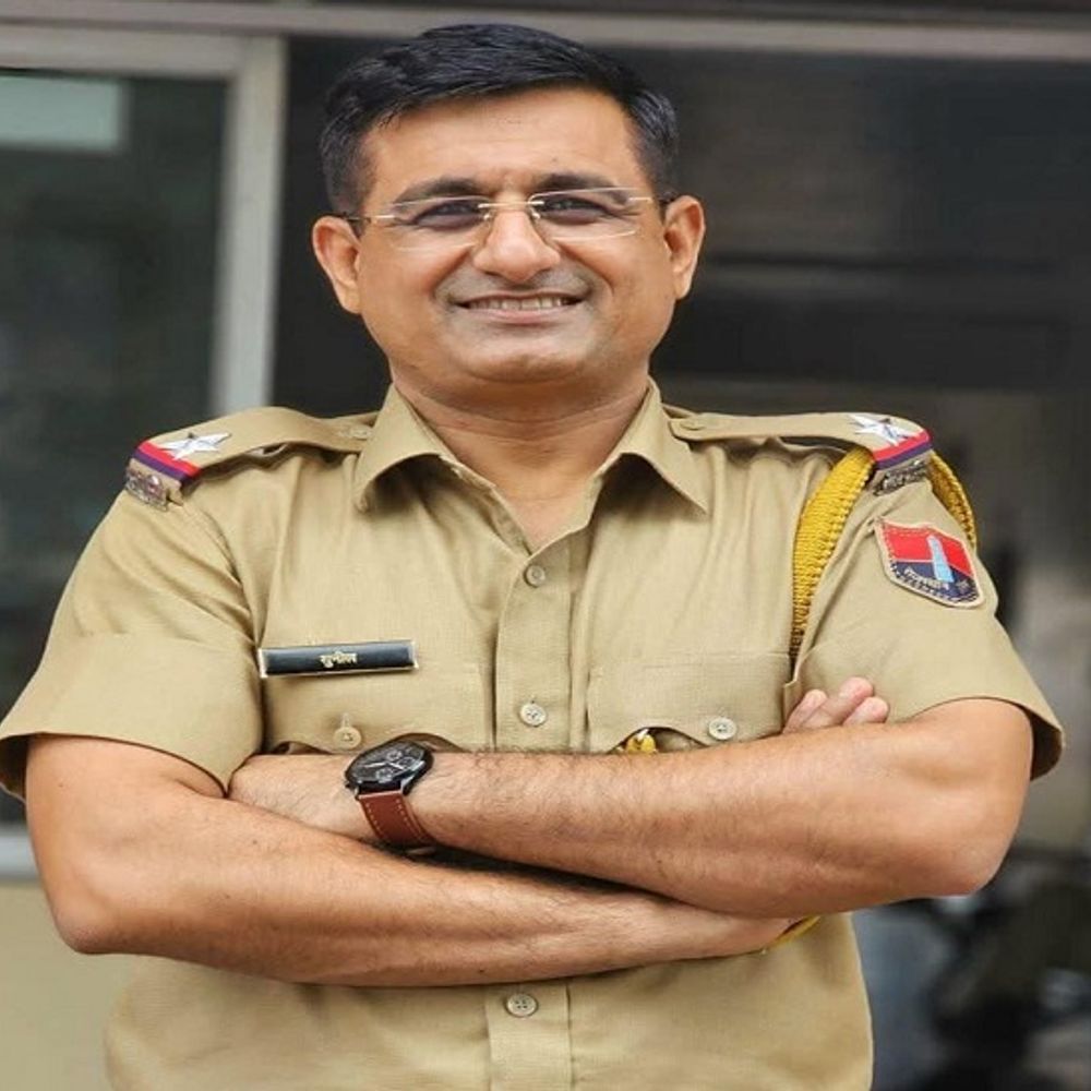 उदयपुर में​ ASI और हेड कॉन्स्टेबल लाइन हाजिर:काम में लापरवाही पर एसपी का एक्शन, तीन दिन पहले भी दो ​को लाइन हाजिर किया था