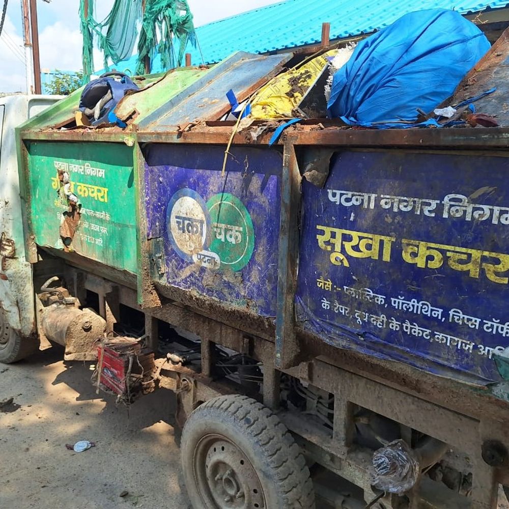 पटना में डंपिंग यार्ड हटाने की मांग पर प्रदर्शन:  लोग बोले- 6 माह से गंगा घाट जाने का रास्ता बंद, बच्चों को बीमारी हो रही; शिफ्टिंग की मांग – Patna News