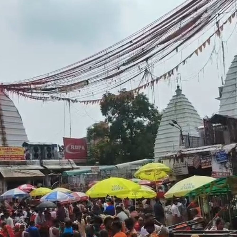 देवघर में कार्तिक माह शुरू, उमड़ा भक्तों का सैलाब:  बाबा बैद्यनाथ धाम में विशेष पूजा-अर्चना और अनुष्ठान जारी – Deoghar News