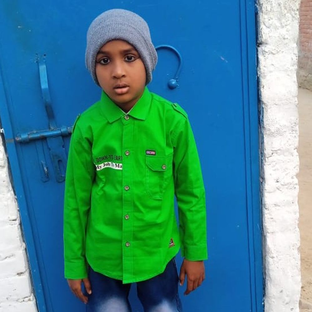 प्रयागराज में बच्चे को सांप ने डसा:घर में पढ़ते समय काटा, इलाज के दौरान अस्पताल में हुई मौत