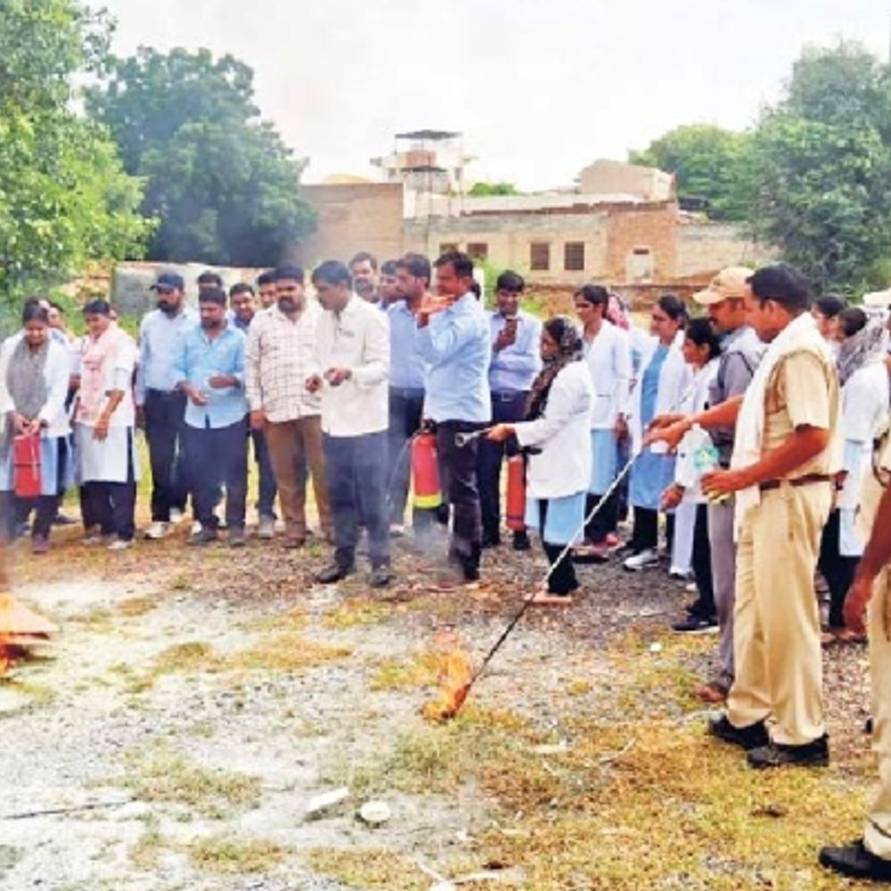 पीडब्ल्यूडी का इलेक्ट्रिक डिवीजन दो अभियंताओं के भरोसे, तकनीकी कर्मचारियों के पद समाप्त, निगम से मांगी मदद