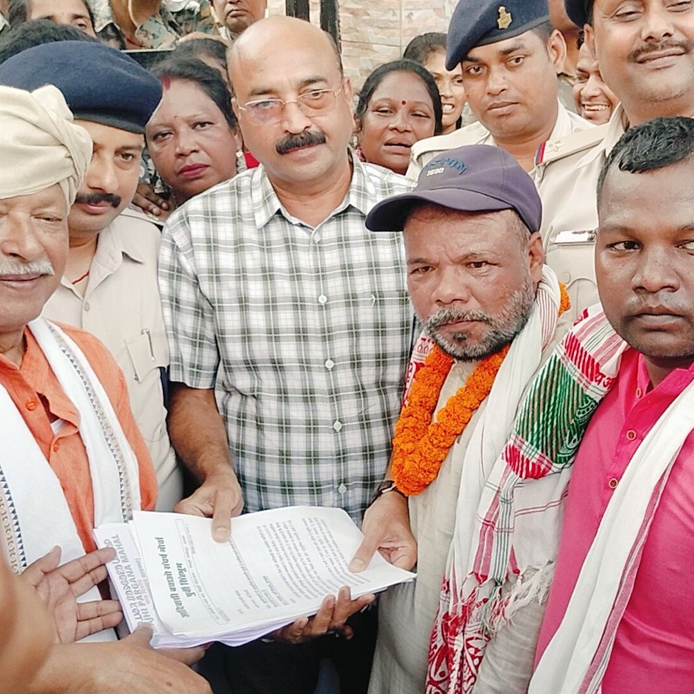 कुड़मी को एसटी में शामिल करने की मांग का विरोध:  आदिवासी समाज ने जमशेदपुर में निकाली आक्रोश रैली, सौंपा ज्ञापन – Jamshedpur (East Singhbhum) News