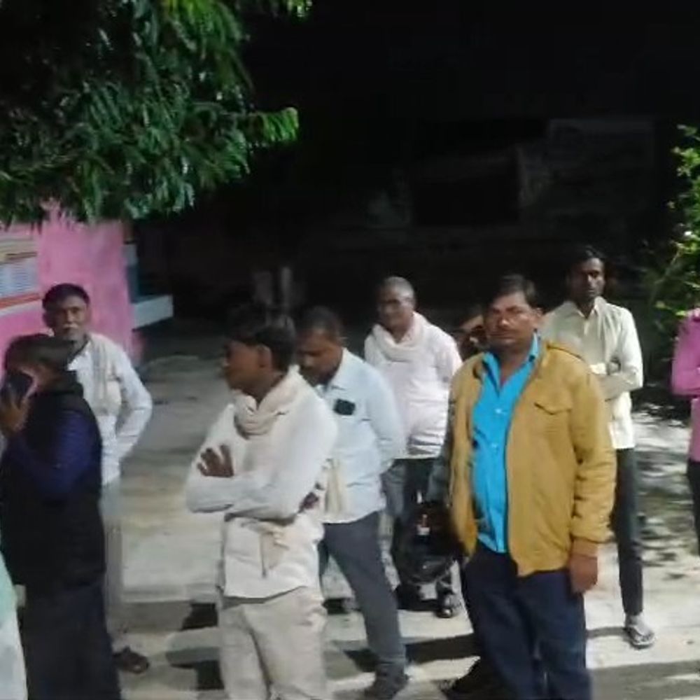 सीतापुर में ईंट से प्रहार कर युवक की हत्या:खेत में बकरी जाने पर हुआ था विवाद, आरोपी युवक पर केस दर्ज