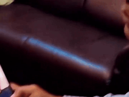 बॉलीवुड स्टार सोनू सूद ने वायरल गर्ल को मुंबई बुलाया:मोगा की परम पहले ही 'दैट गर्ल' गाने से सुर्खियों में आई, पहला शो भी मिला