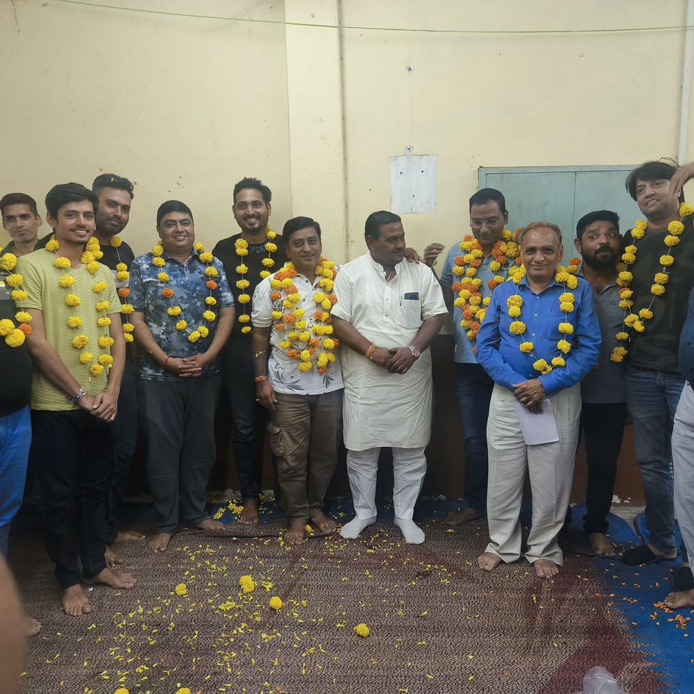 अलीराजपुर में पोरवाड़ समाज की युवा कार्यकारिणी गठित:युवा अध्यक्ष बने विपिन ओमप्रकाश गुप्ता; अर्पित को बनाया मीडिया प्रभारी