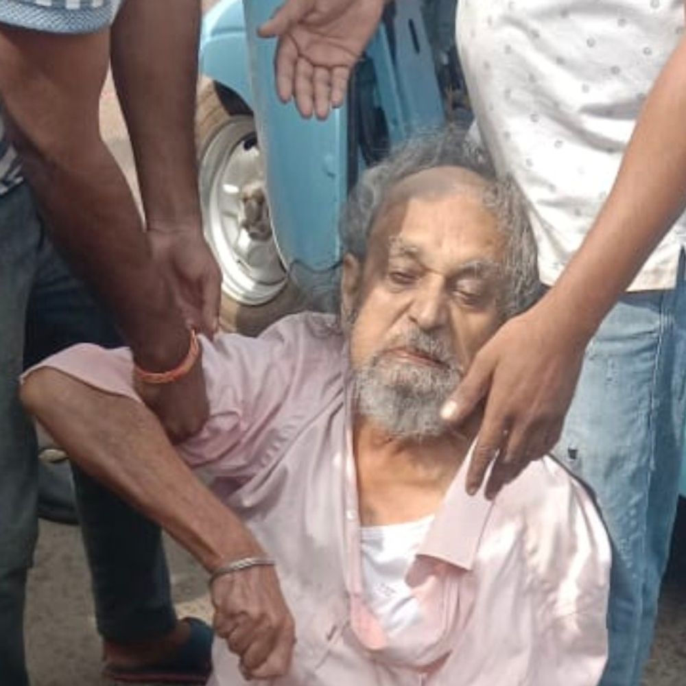 चाय पीने जा रहे बुजुर्ग को क्रेन ने कुचला, मौत:कटनी के मस्तराम अखाड़ा क्षेत्र में हुआ हादसा