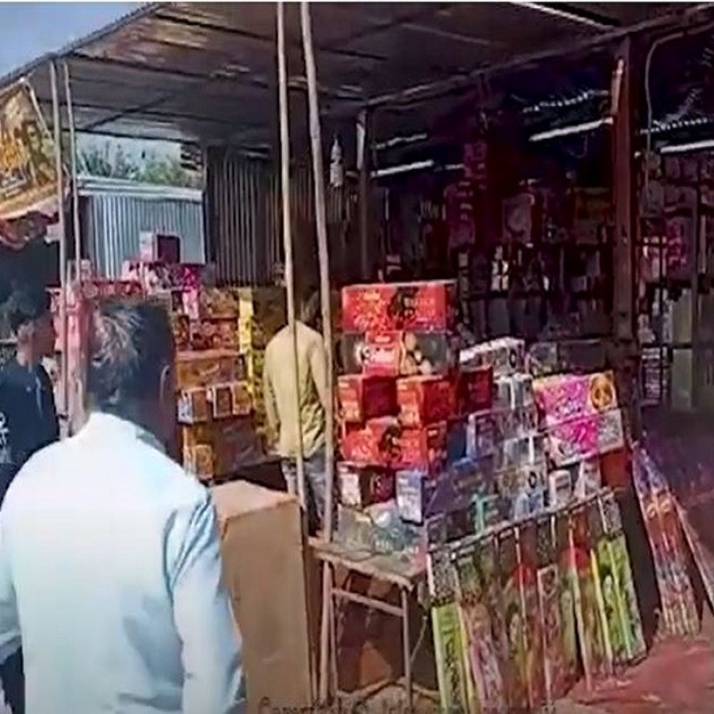 जालंधर में पटाखा विक्रेता पहुंचे हाईकोर्ट:  सभी को लाइसेंस देने की मांग; अब तक मार्केट की जगह नहीं तय, 13 अक्तूबर को सुनवाई – Jalandhar News